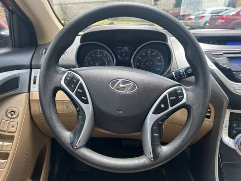 Used 2012 Hyundai Elantra GLS w/ Preferred Pkg 3 FWD image 31