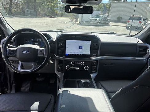 Used 2024 Ford F150 XLT w/ Mobile Office Package image 13