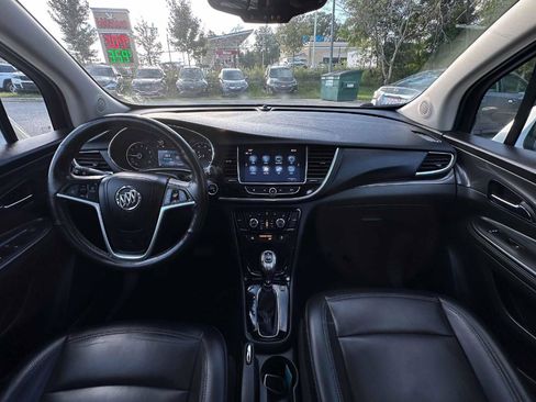 Used 2019 Buick Encore Essence w/ Experience Buick Package AWD/4WD image 11