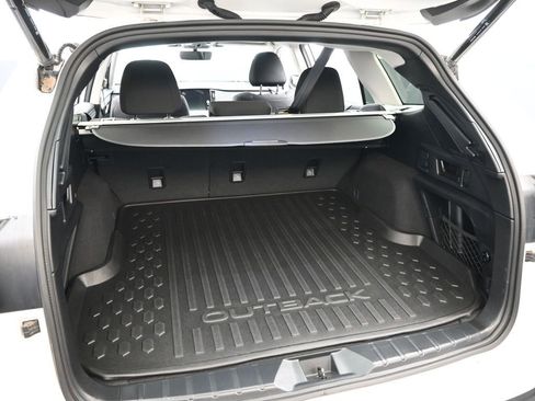 Used 2024 Subaru Outback Premium image 26