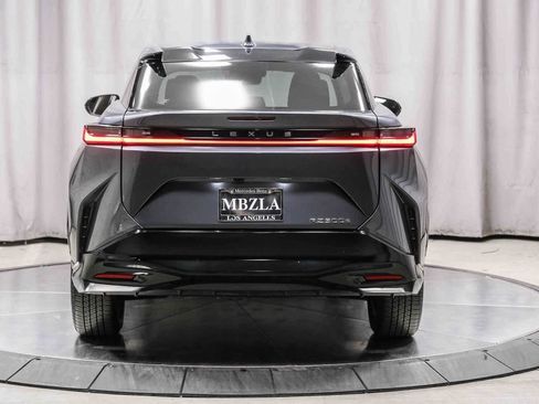 Used 2024 Lexus RZ 300e Premium image 3