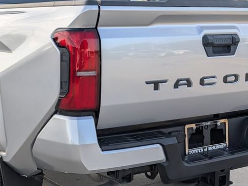 Used 2024 Toyota Tacoma SR5 AWD/4WD image 8