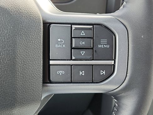 Used 2024 Ford F250 Lariat w/ Lariat Ultimate Package AWD/4WD image 22