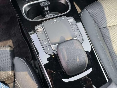 Used 2022 Mercedes-Benz A 220 4MATIC image 37