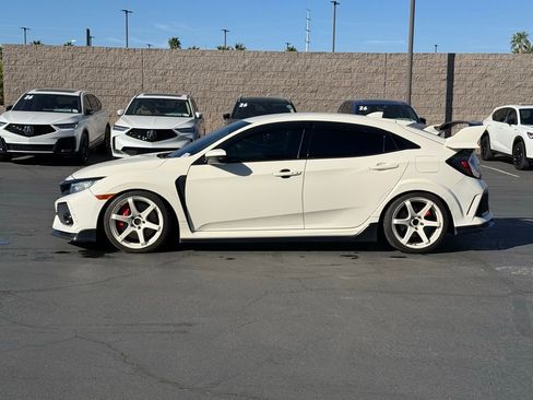 Used 2019 Honda Civic Type R image 6