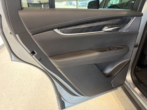 Used 2024 Cadillac XT6 Premium Luxury w/ LPO, Floor Liner Package AWD/4WD image 46