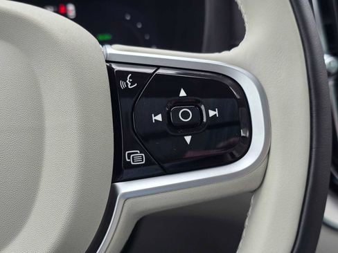 New 2026 Volvo XC60 T8 Ultra w/ Protection Package Premier image 30
