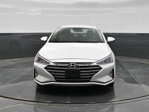 Used 2020 Hyundai Elantra SEL image 3