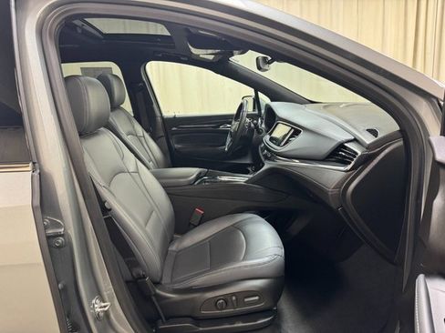 Used 2023 Buick Enclave Essence w/ Experience Buick Package image 39