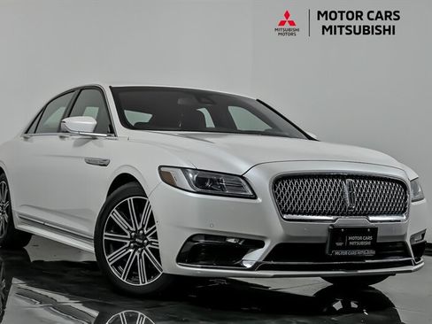 Used 2018 Lincoln Continental Reserve FWD image 1