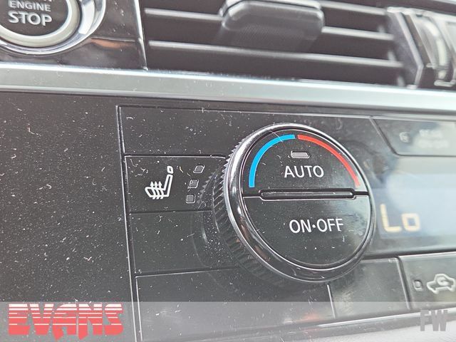 Used 2024 Nissan Pathfinder SV AWD/4WD image 10