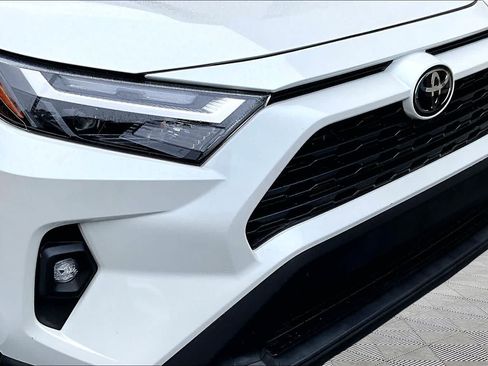 Certified 2022 Toyota RAV4 XLE Premium FWD image 30