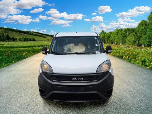Used 2019 RAM ProMaster City Tradesman FWD image 8