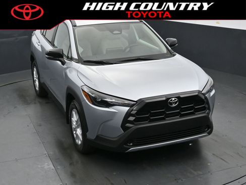 New 2026 Toyota Corolla Cross LE image 34