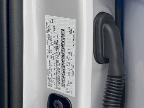 Used 2025 Ford F150 Raptor image 12