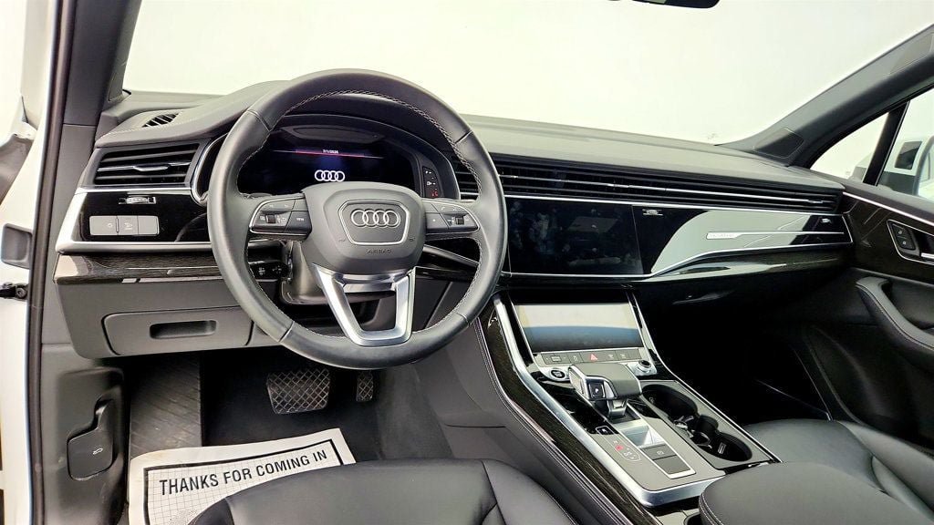 Used 2025 Audi Q7 3.0T Premium Plus AWD/4WD image 12