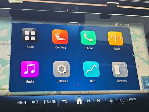 Used 2025 Mercedes-Benz E 350 Sedan image 21