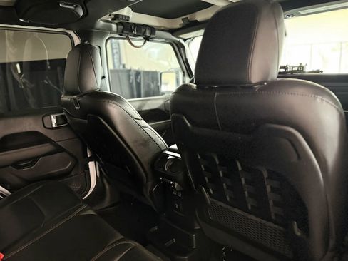 Used 2023 Jeep Wrangler Unlimited Rubicon 392 w/ Trailer Tow Package AWD/4WD image 24