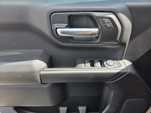 Used 2026 Chevrolet Silverado 1500 Custom AWD/4WD image 18