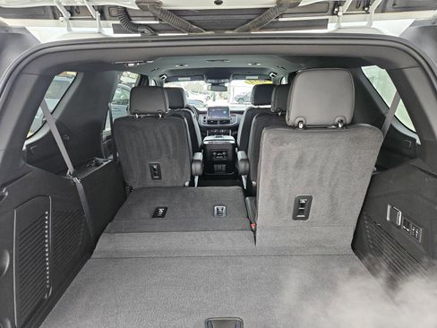 Used 2024 Chevrolet Tahoe Premier image 21