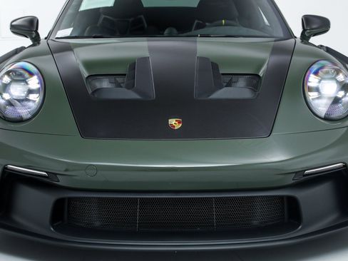 Used 2025 Porsche 911 GT3 RS image 8