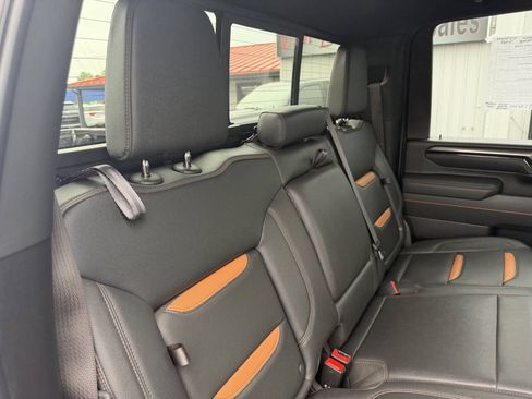 Used 2025 GMC Sierra 3500 AT4 w/ AT4 Premium Plus Package AWD/4WD image 29