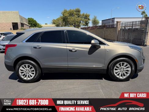Used 2018 Cadillac XT5 FWD image 13