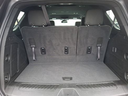 Used 2024 Chevrolet Tahoe LT image 17