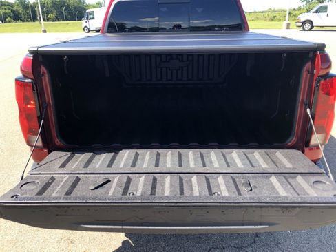 Used 2024 Chevrolet Colorado Trail Boss AWD/4WD image 3