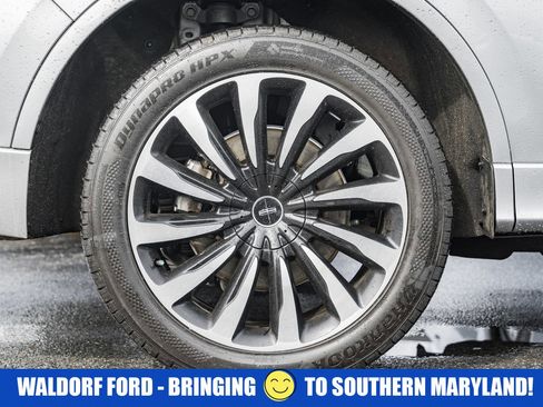 Used 2023 Lincoln Aviator Black Label Grand Touring image 19