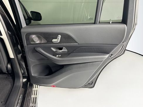 Certified 2026 Mercedes-Benz GLS 450 4MATIC image 28