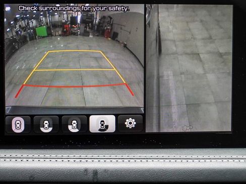 Used 2019 Genesis G70 3.3T Design image 31