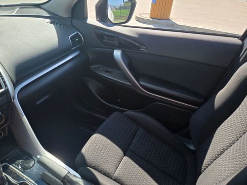 Used 2020 Mitsubishi Eclipse Cross ES image 14