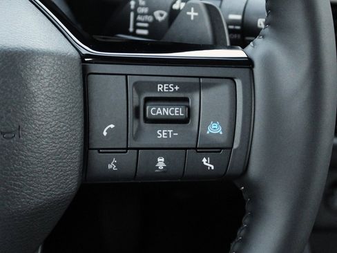 Certified 2025 Nissan Rogue SL w/ Tech Package image 34