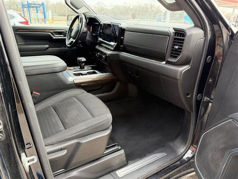 Used 2024 Chevrolet Silverado 1500 RST w/ Redline Edition image 10