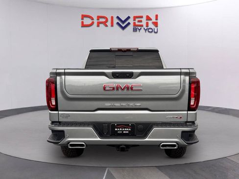 New 2026 GMC Sierra 1500 AT4 w/ AT4 Premium Package AWD/4WD image 4