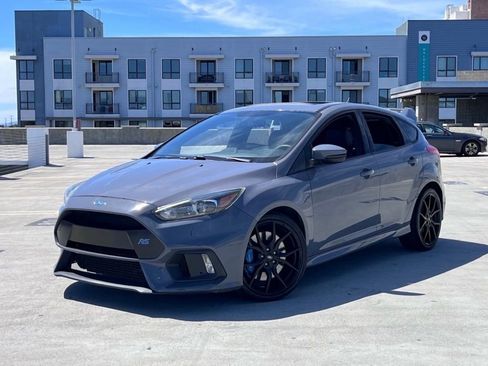 Used 2017 Ford Focus RS image 1