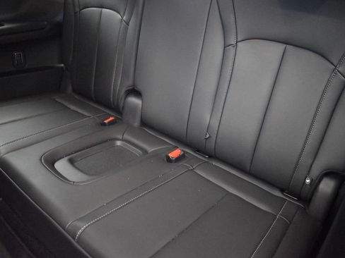 Certified 2025 INFINITI QX60 Luxe image 19