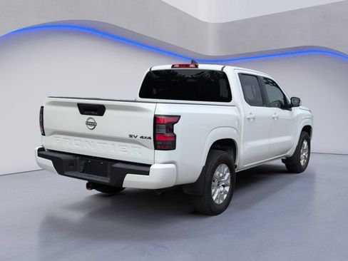 Used 2023 Nissan Frontier SV w/ Tow Package AWD/4WD image 3