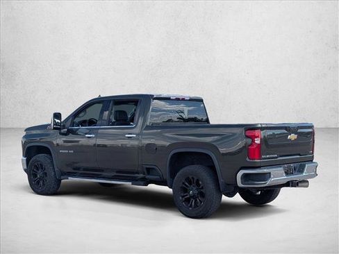 Used 2022 Chevrolet Silverado 2500 LTZ w/ LTZ Plus Package AWD/4WD image 7