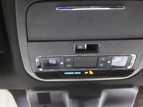 Used 2023 Ford F150 Lariat AWD/4WD image 24