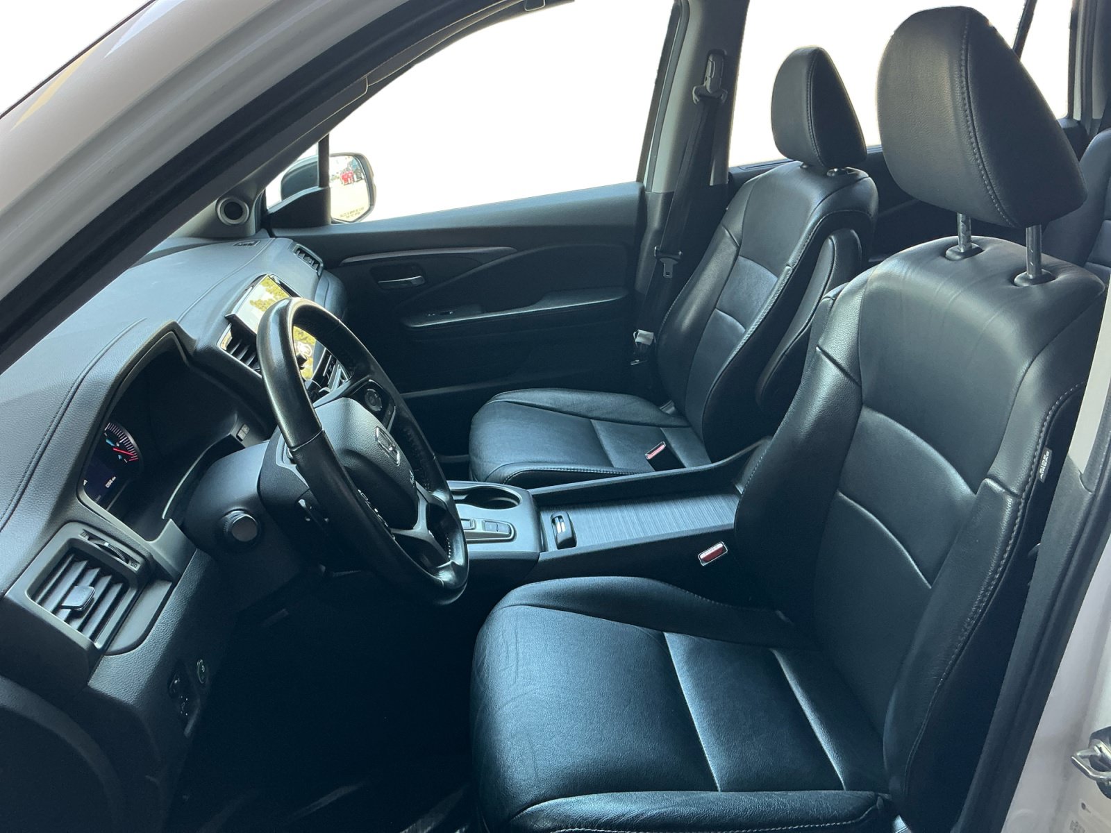 Used 2022 Honda Pilot EX-L image 9