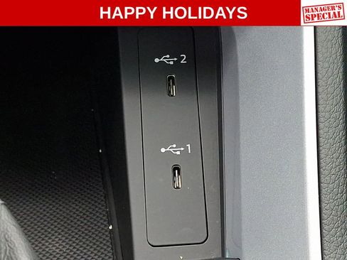 Used 2022 Audi Q3 2.0T Premium w/ Convenience Package image 24