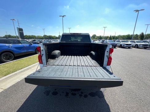 Used 2022 Chevrolet Silverado 1500 RST AWD/4WD image 25