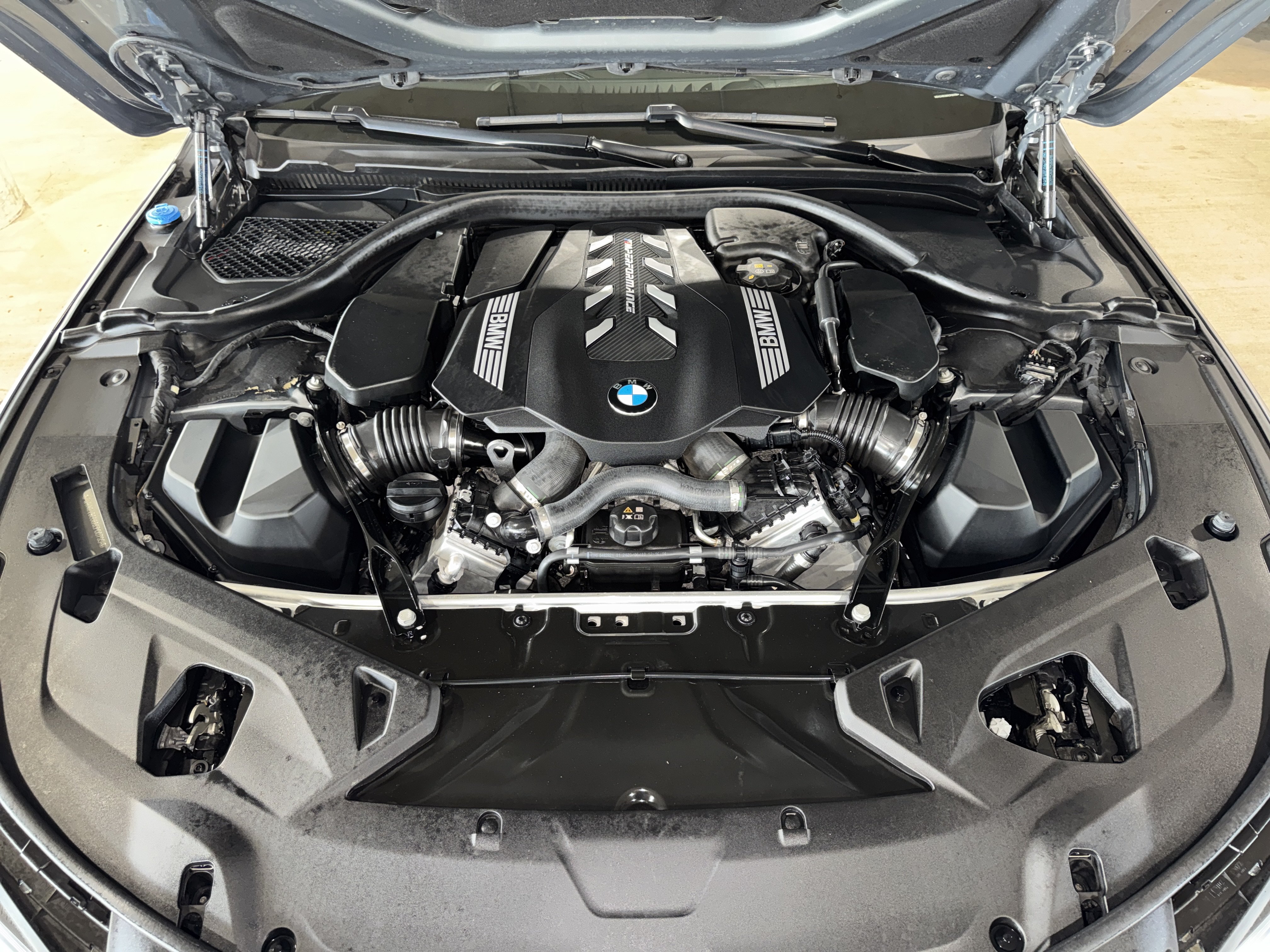 Certified 2024 BMW M850i Gran Coupe xDrive AWD/4WD image 35