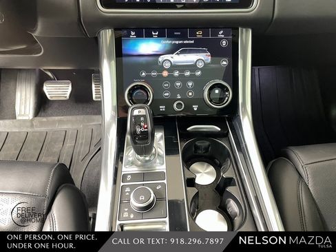Used 2018 Land Rover Range Rover Sport HSE Dynamic image 29