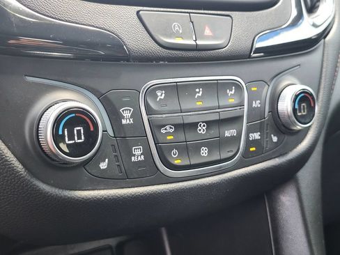Used 2023 Chevrolet Equinox RS w/ LPO, Floor Liner Package AWD/4WD image 20