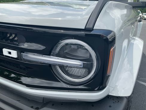 New 2026 Ford Bronco Outer Banks AWD/4WD image 9