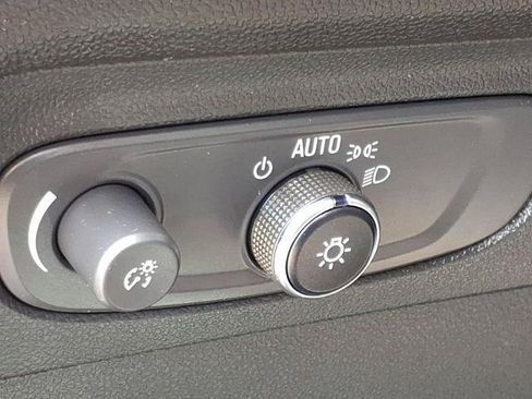 Used 2023 Buick Envision Preferred AWD/4WD image 15