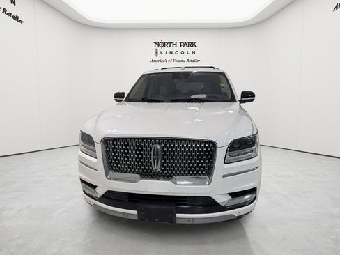 Used 2020 Lincoln Navigator Reserve w/ Luxury Package RWD image 8